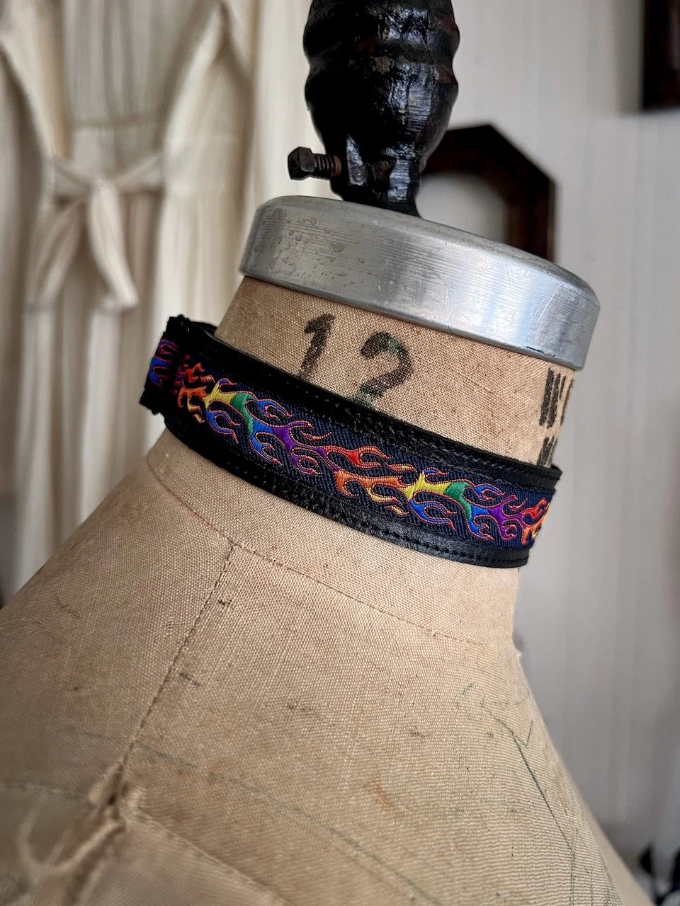 Choker lgbt hot sale